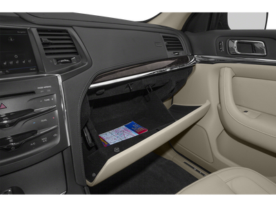 2015 Lincoln MKS Base
