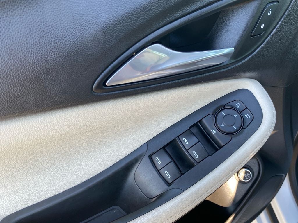 2020 Buick Encore GX Select