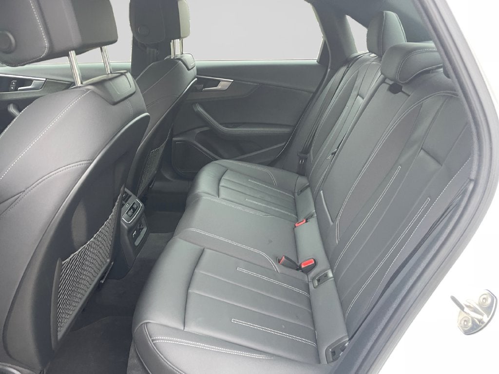 2021 Audi A4 45 S line Premium Plus quattro