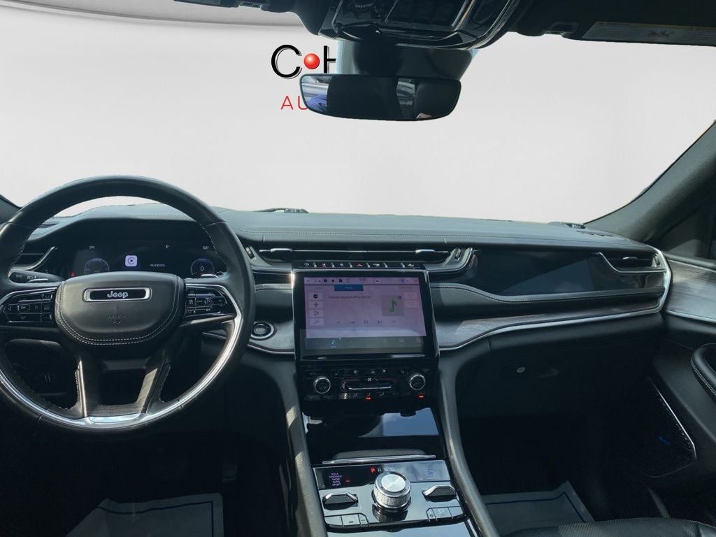 2022 Jeep Grand Cherokee Overland