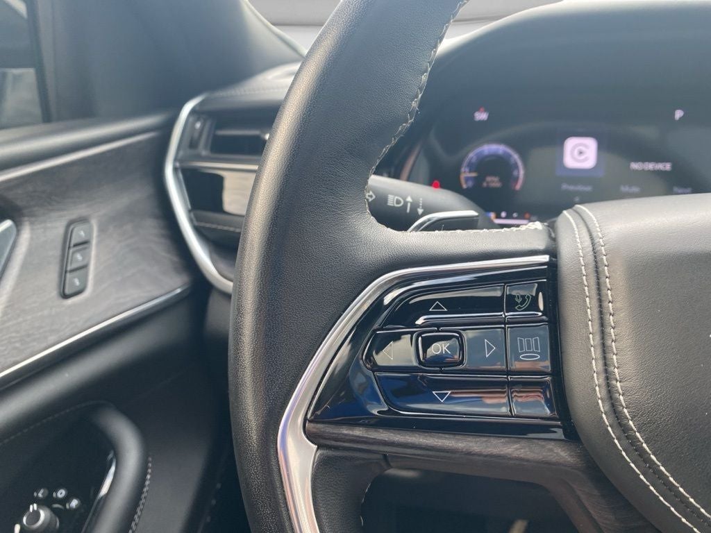 2022 Jeep Grand Cherokee Overland