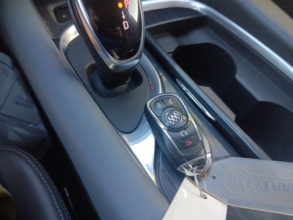 2020 Buick Enclave Essence