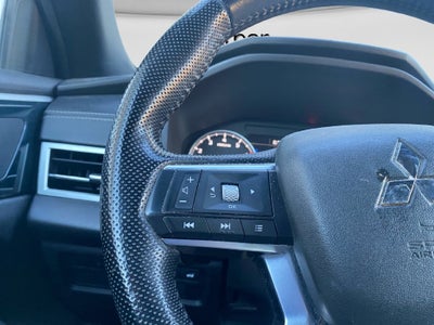 2022 Mitsubishi Outlander Black Edition