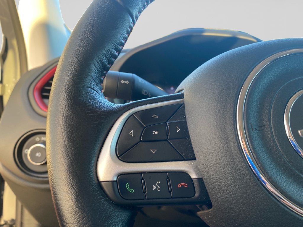 2023 Jeep Renegade Trailhawk