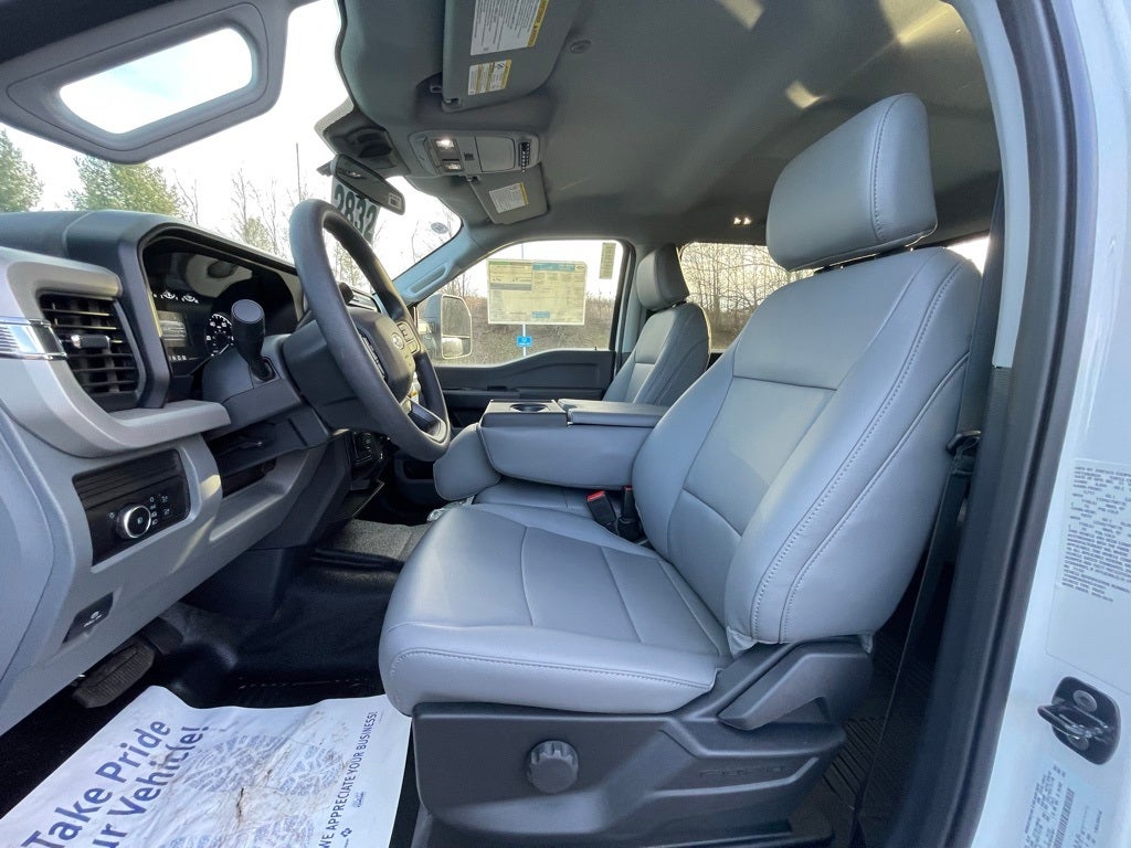 2026 Ford F-350SD XL DRW