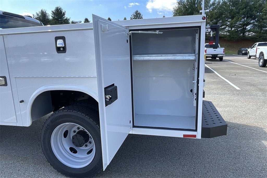 2024 Ford F-550SD XL DRW