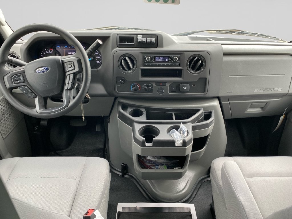2026 Ford E-350SD Base Cutaway