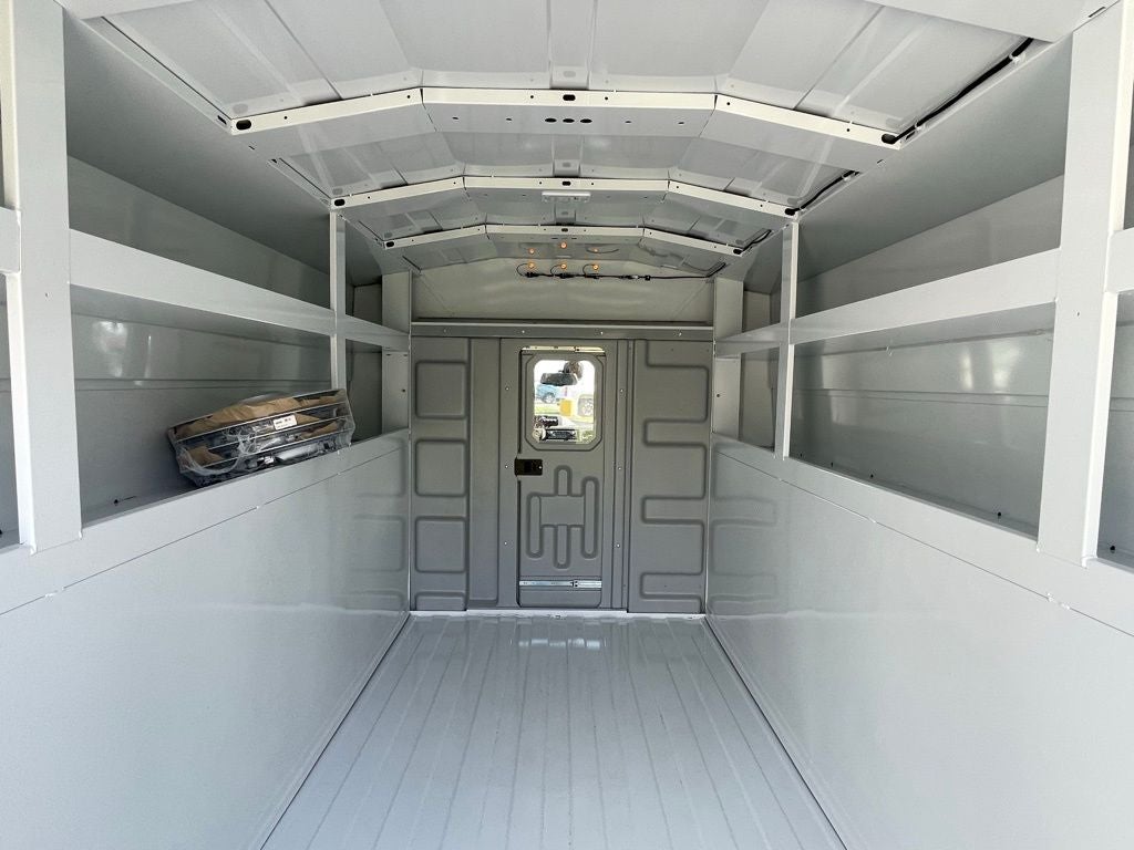 2026 Ford E-350SD Base Cutaway