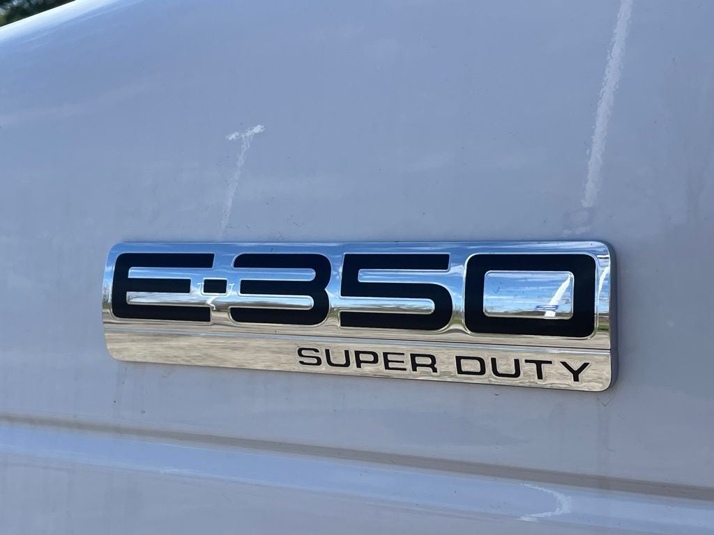 2026 Ford E-350SD Base Cutaway