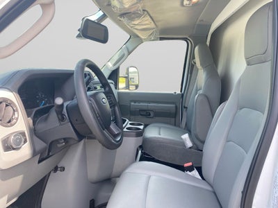 2027 Ford E-450SD Base