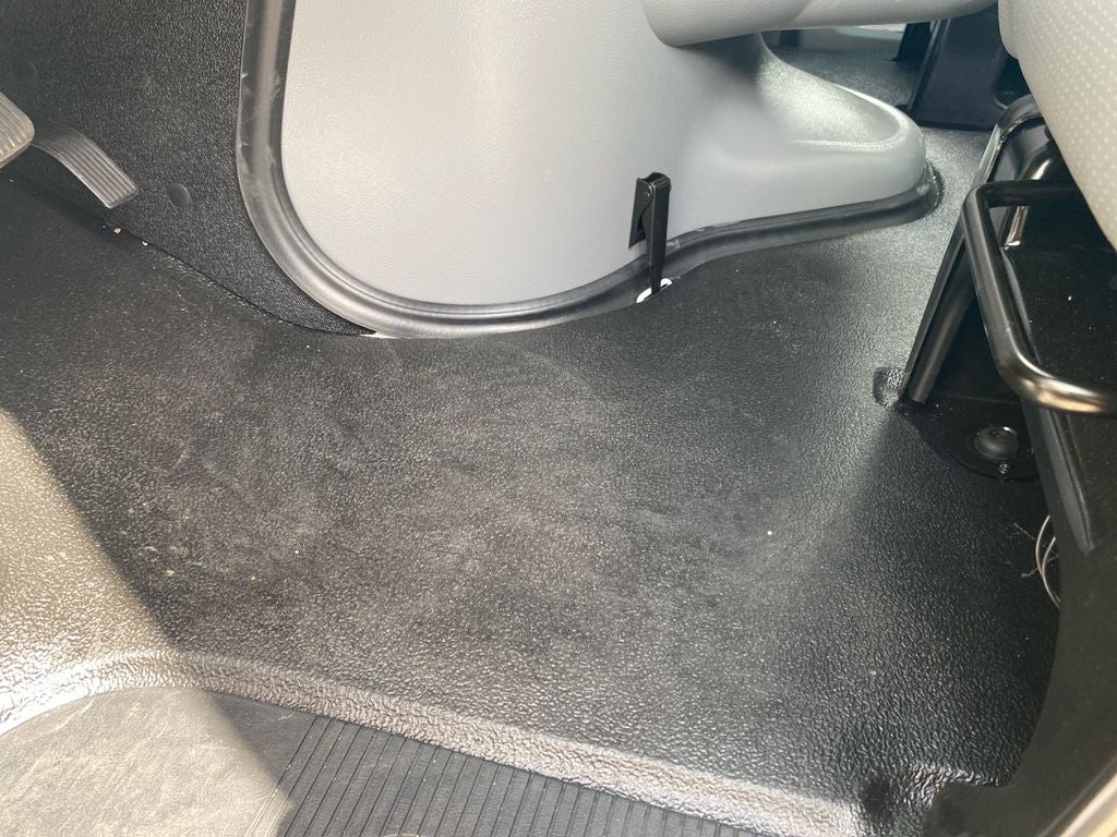 2027 Ford E-450SD Base