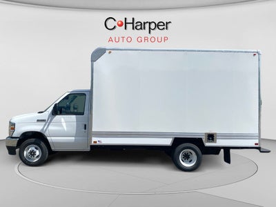 2027 Ford E-450SD Base
