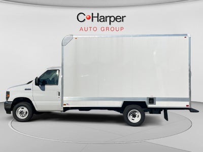 2027 Ford E-450SD Base