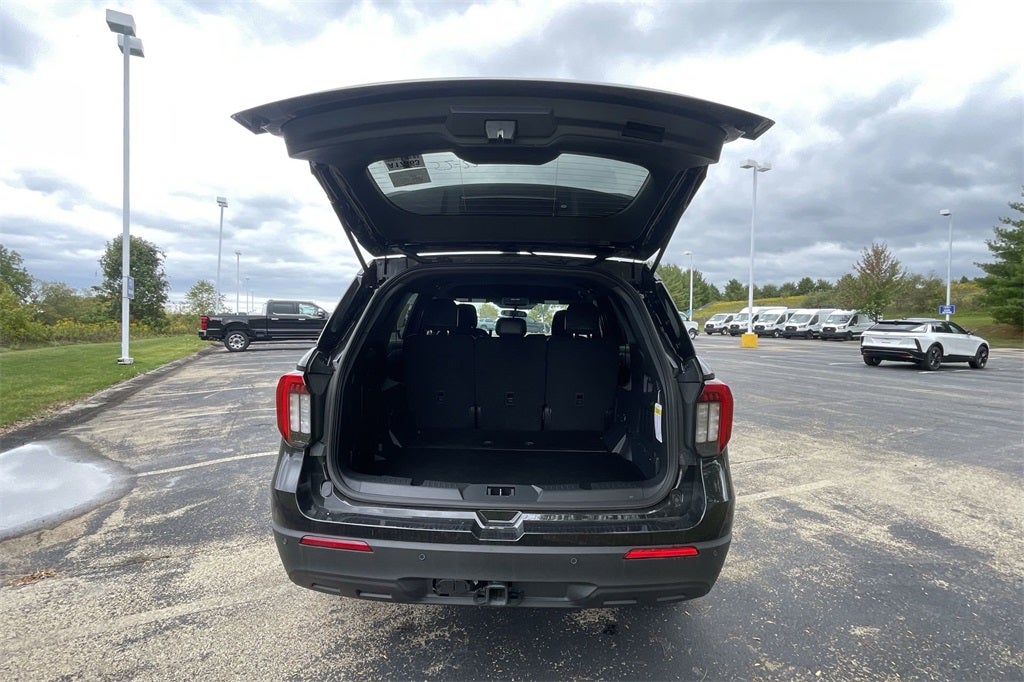 2025 Ford Utility Police Interceptor Base