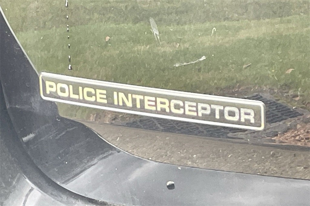 2025 Ford Utility Police Interceptor Base