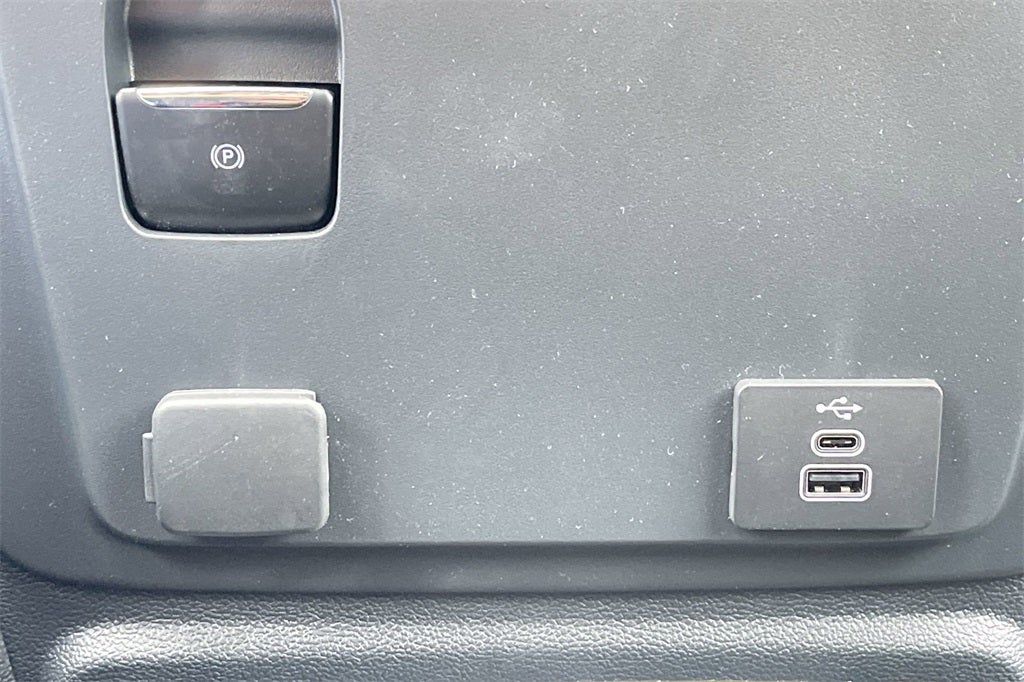 2025 Ford Utility Police Interceptor Base