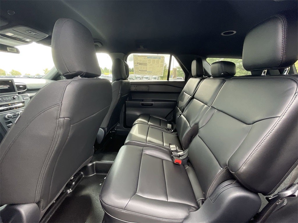 2025 Ford Utility Police Interceptor Base