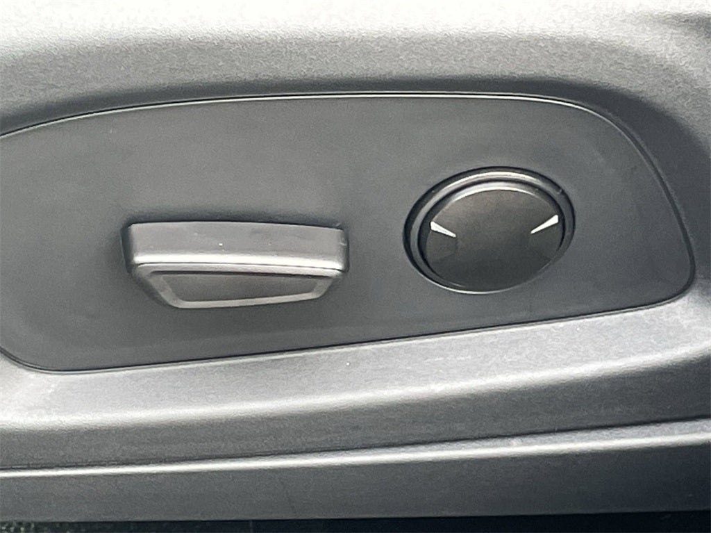 2025 Ford Utility Police Interceptor Base