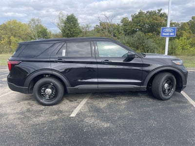 2025 Ford Utility Police Interceptor Base