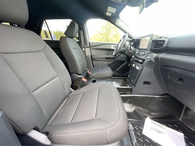 2025 Ford Utility Police Interceptor Base