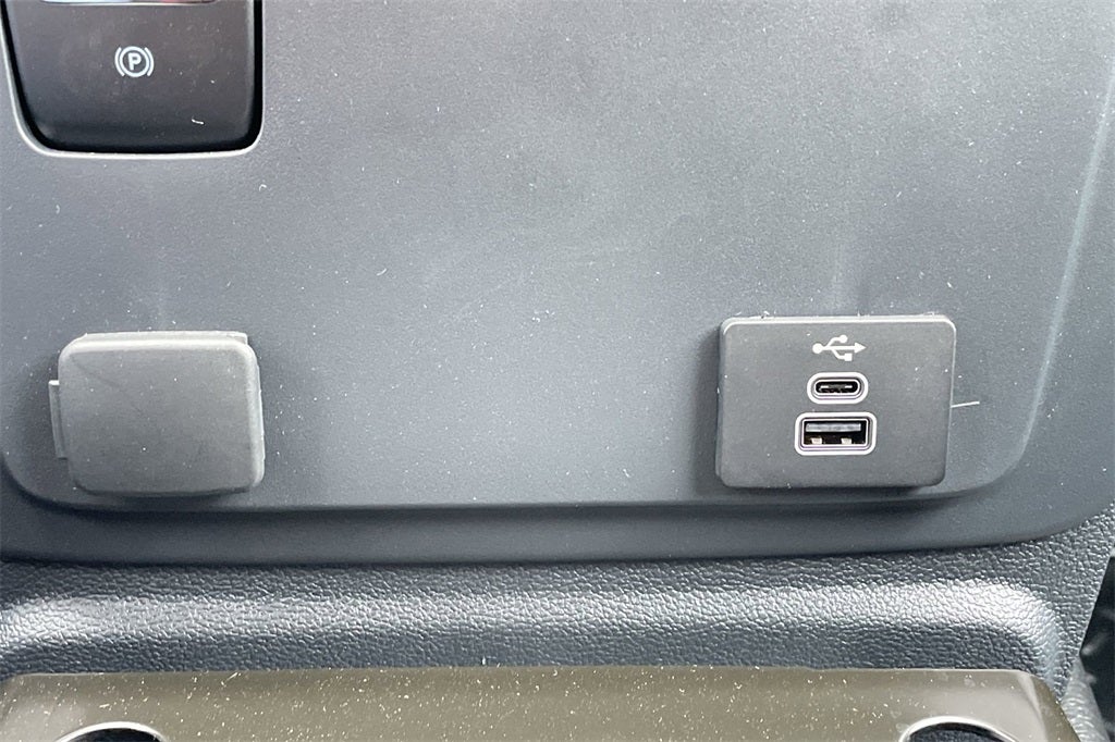 2025 Ford Utility Police Interceptor Base