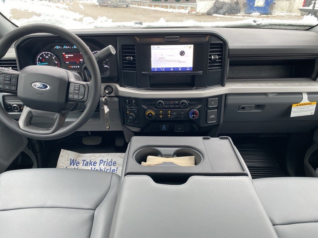 2025 Ford F-350SD XL