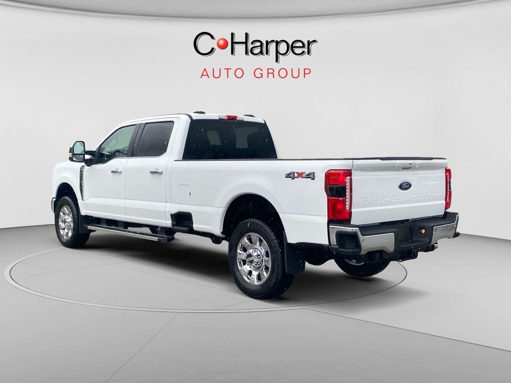 2026 Ford F-350SD Lariat