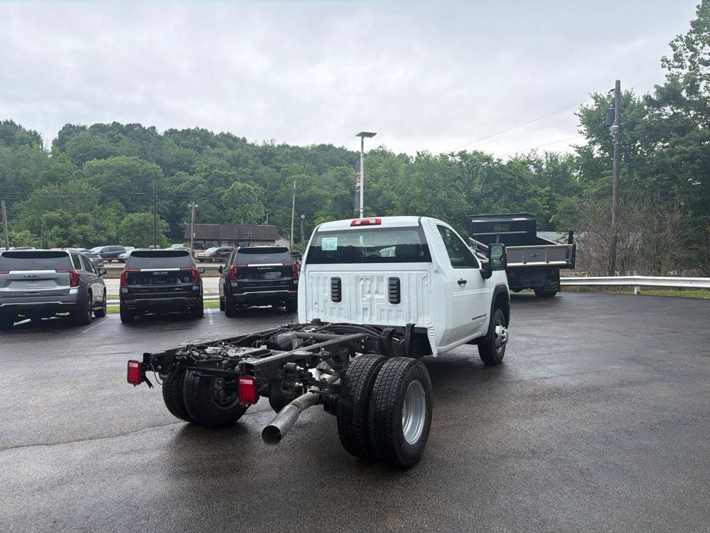 2026 GMC Sierra 3500HD Pro