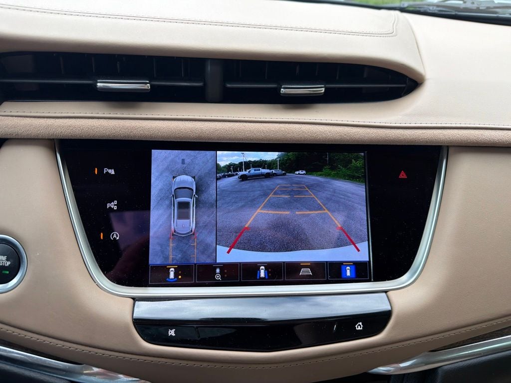 2024 Cadillac XT5 Sport