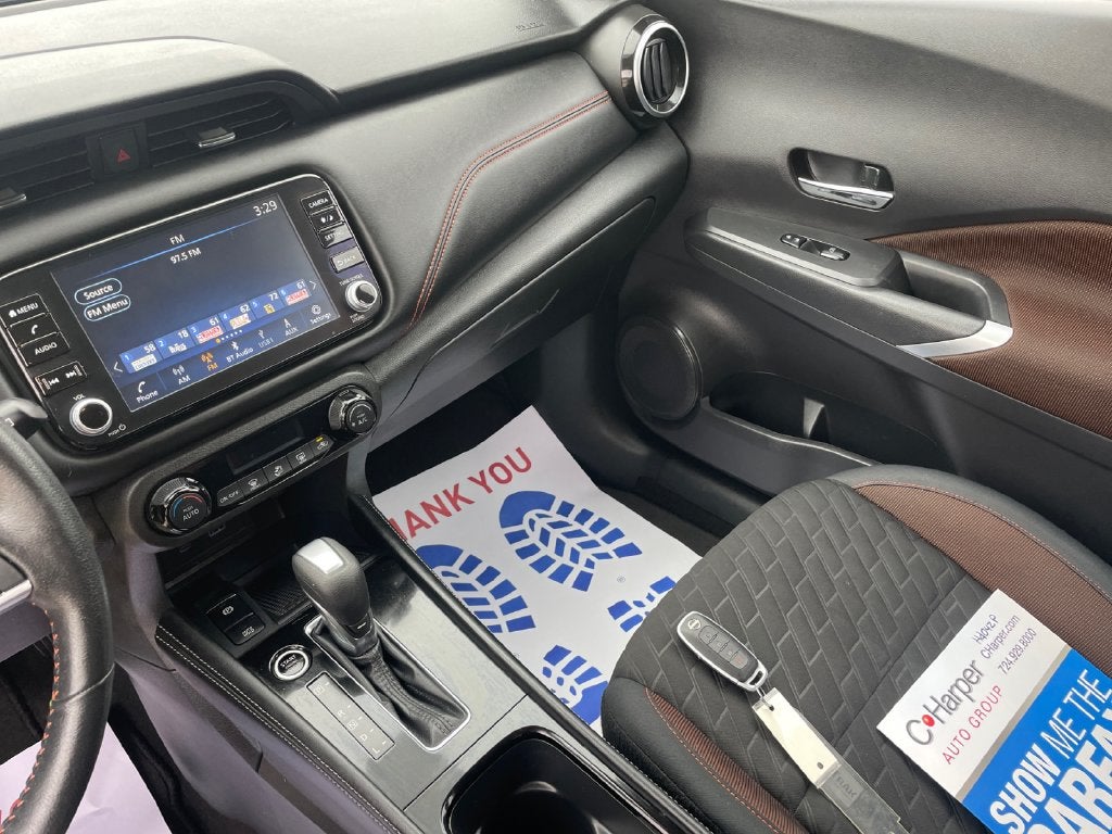 2023 Nissan Kicks SR