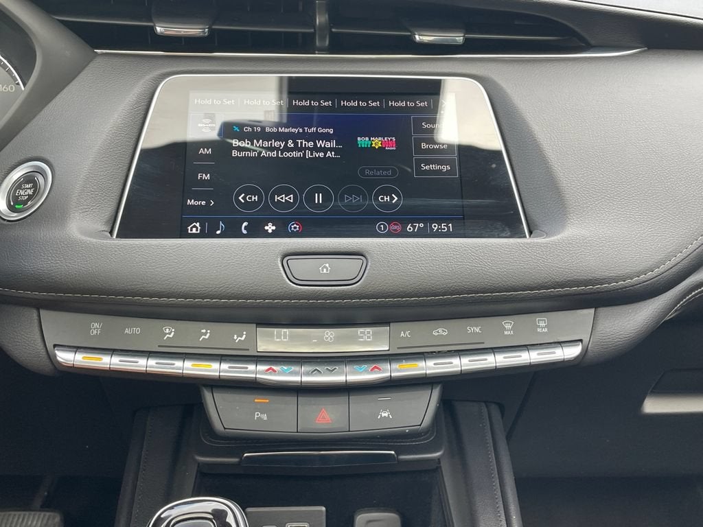 2023 Cadillac XT4 Premium Luxury