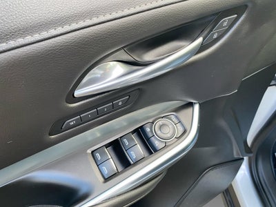 2022 Cadillac XT4 AWD Premium Luxury
