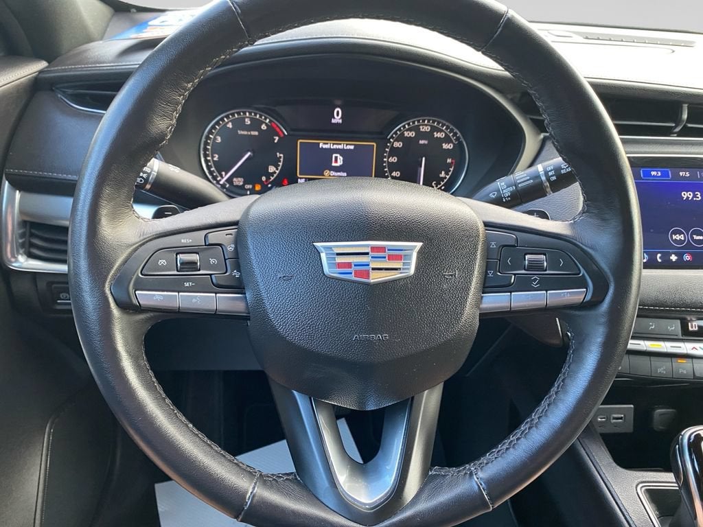 2022 Cadillac XT4 AWD Premium Luxury