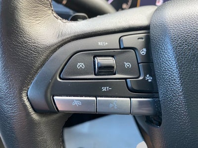 2022 Cadillac XT4 AWD Premium Luxury