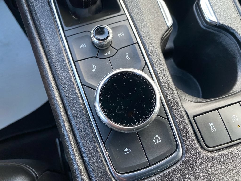 2022 Cadillac XT4 AWD Premium Luxury