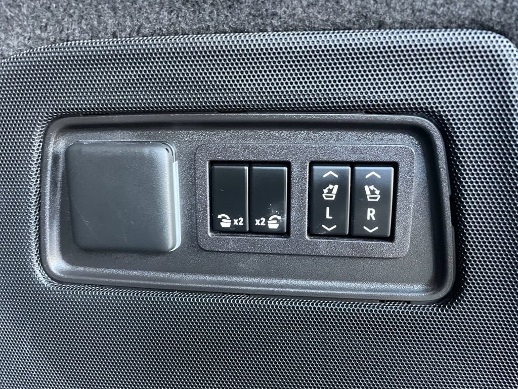2023 Cadillac Escalade AWD V-Series