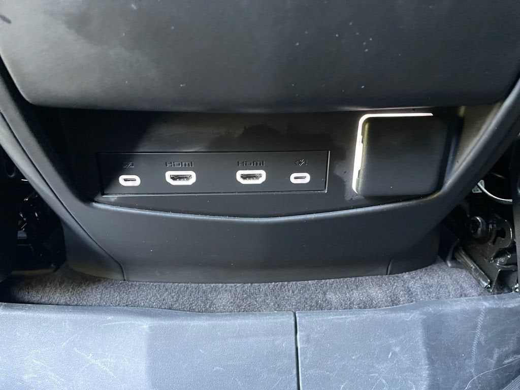 2023 Cadillac Escalade AWD V-Series