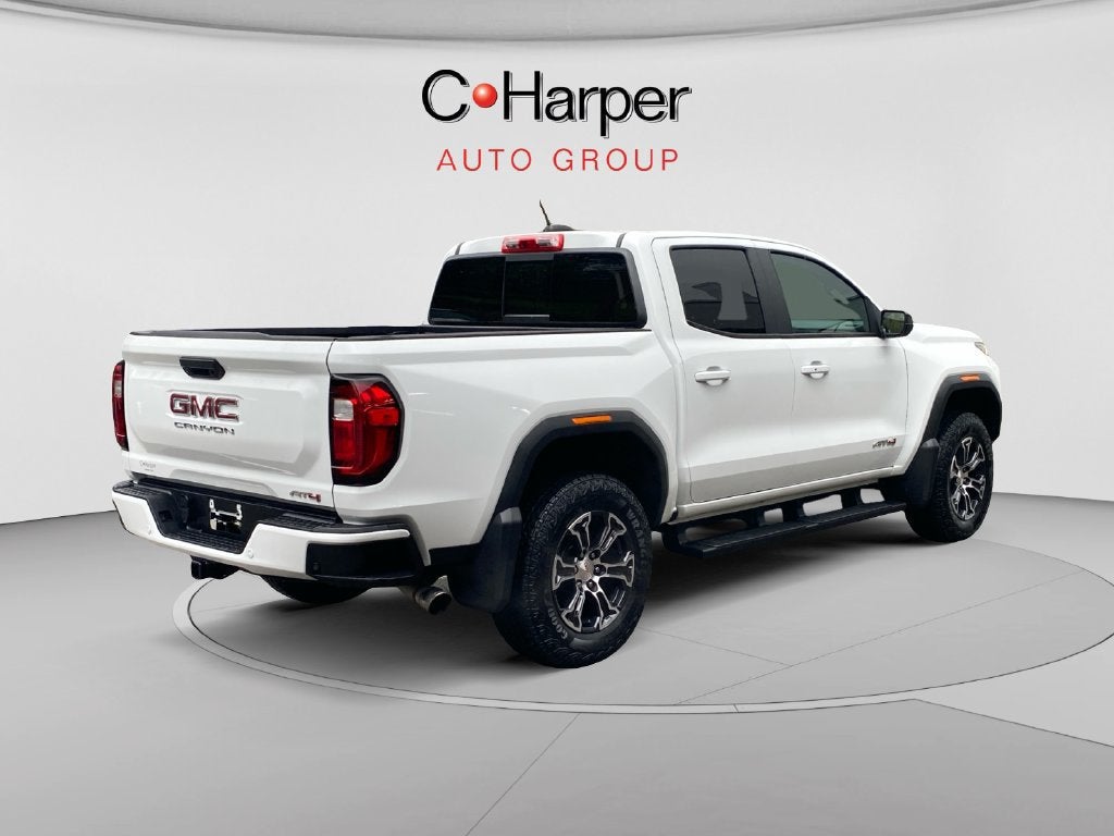 2024 GMC Canyon AT4