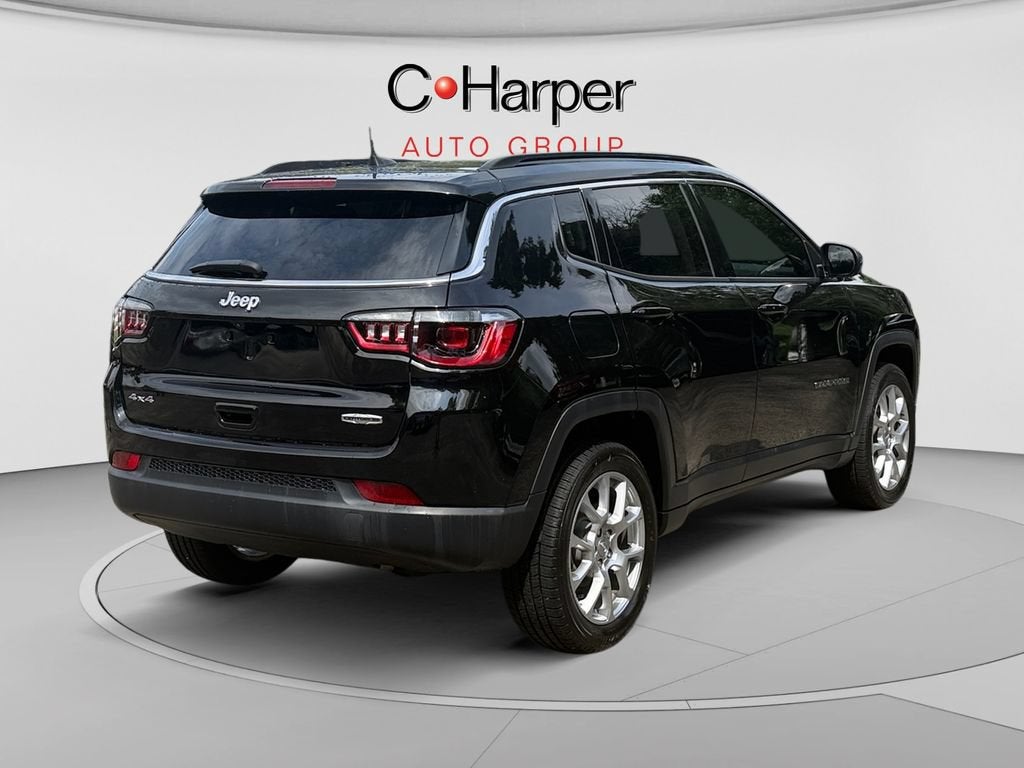 2022 Jeep Compass Latitude Lux 4x4