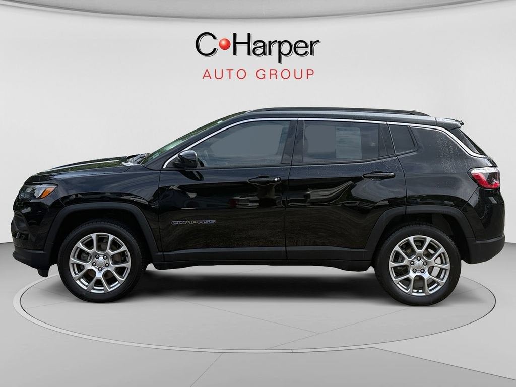 2022 Jeep Compass Latitude Lux 4x4