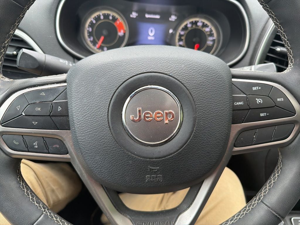 2021 Jeep Cherokee Latitude Lux