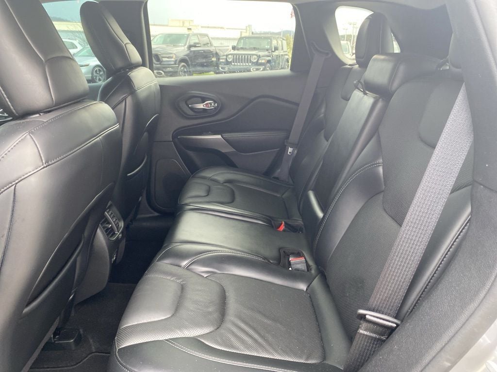 2021 Jeep Cherokee Latitude Lux