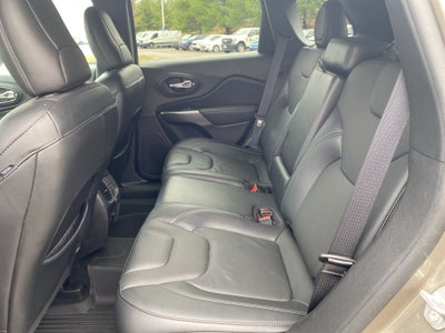 2021 Jeep Cherokee Latitude Lux