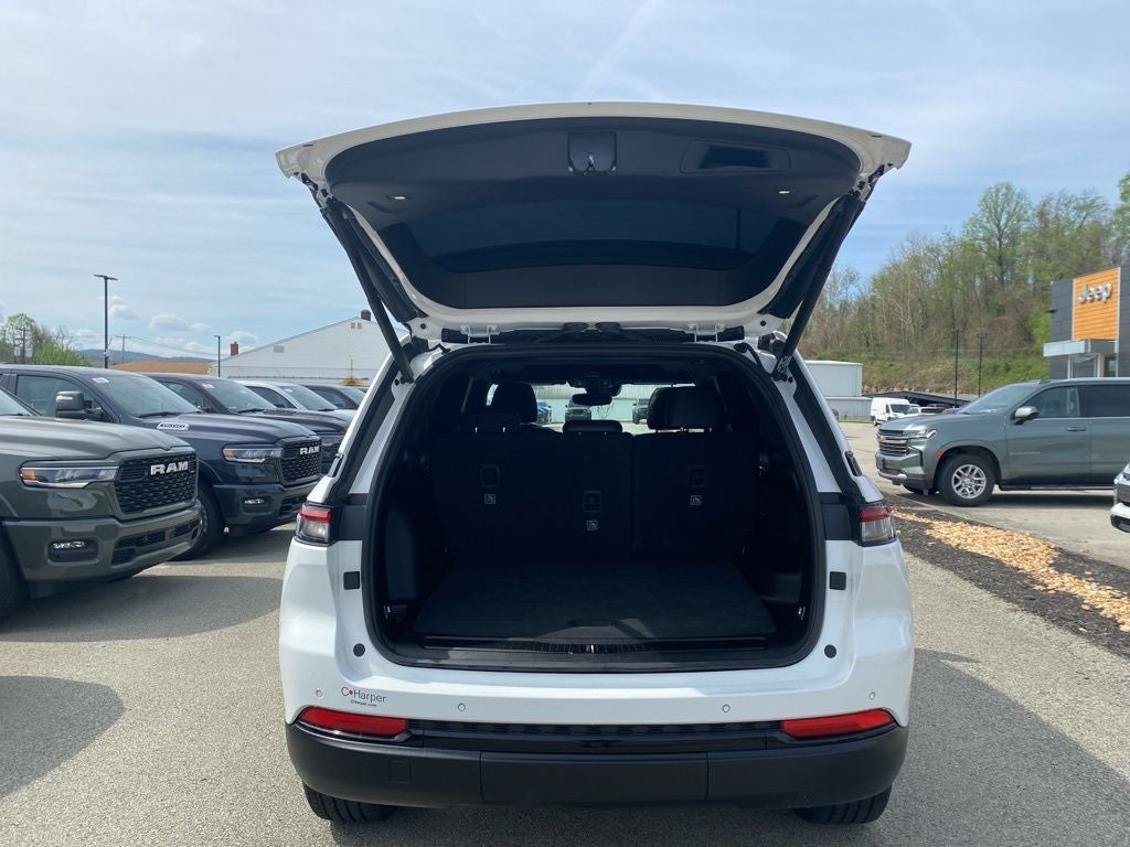 2023 Jeep Grand Cherokee Altitude X