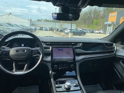 2022 Jeep Grand Cherokee Overland