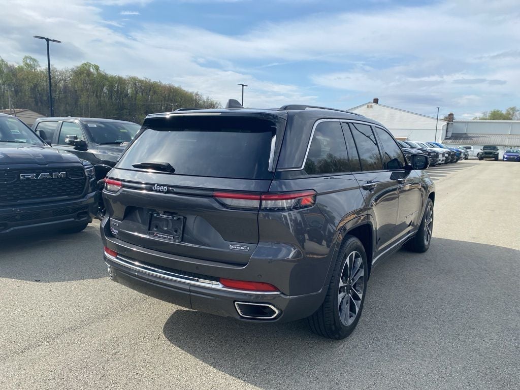 2022 Jeep Grand Cherokee Overland