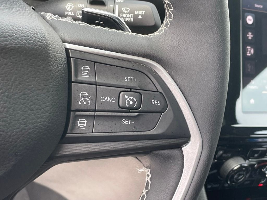 2023 Jeep Grand Cherokee L Altitude