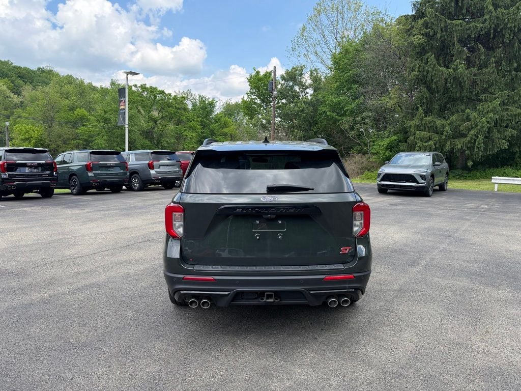 2022 Ford Explorer ST