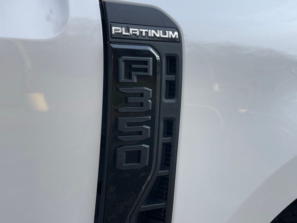2026 Ford F-350SD Platinum