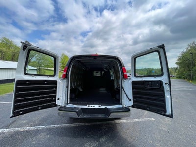 2024 Chevrolet Express 2500 Work Van Cargo
